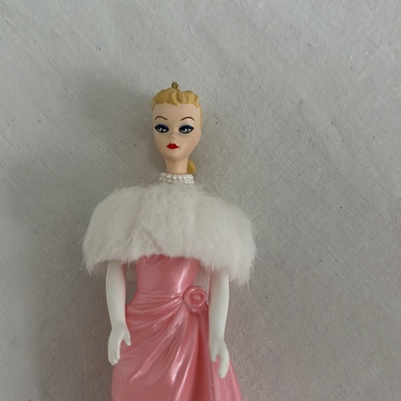 Barbie Hallmark Keepsake ornament Enchanted Evening - Picture 6 of 7